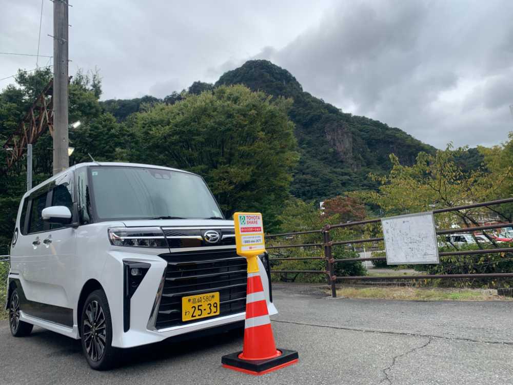 横川駅前　ダイハツステーション　トヨタシェア